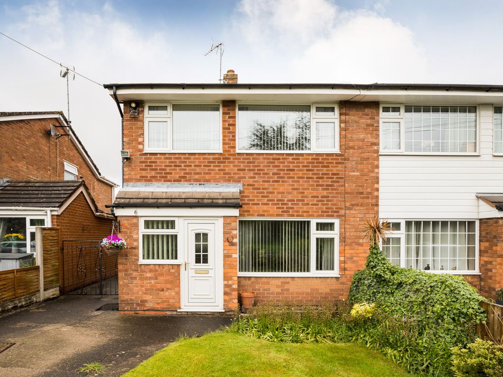 3 bed semidetached house for sale in Englefield Avenue, Saltney