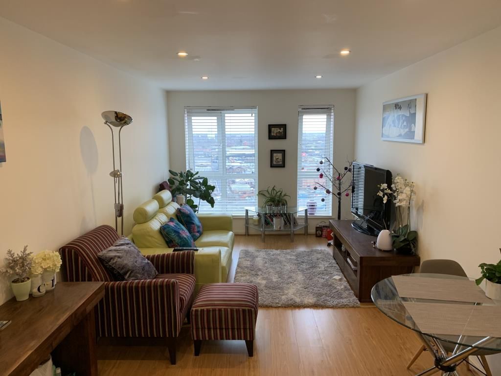 1 bed flat to rent in Hive, 7 Masshouse Plaza, Birmingham B5 Zoopla