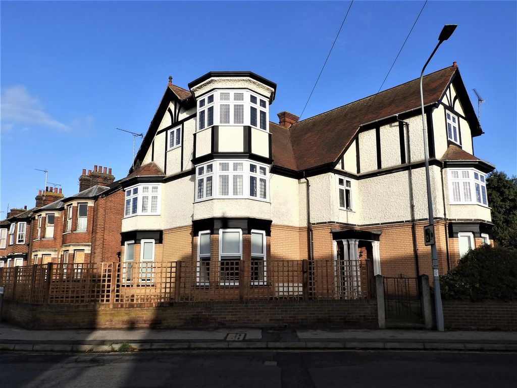 2 bed flat for sale in Nacton Road, Ipswich IP3 Zoopla