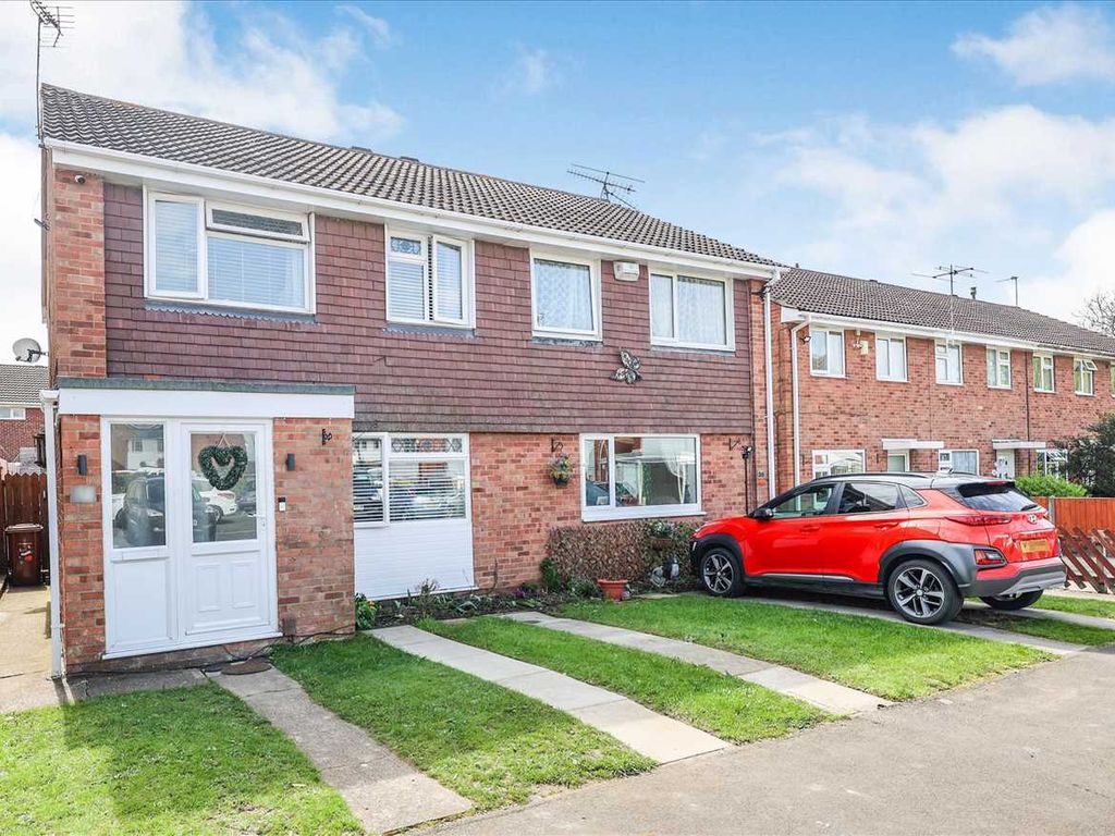 3 bed semidetached house for sale in Heysham Close, Lincoln LN5 Zoopla