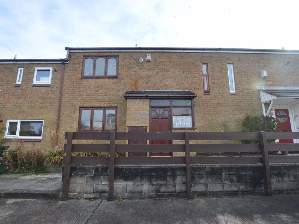 3 bed town house to rent in Inglewhite, Skelmersdale WN8 Zoopla