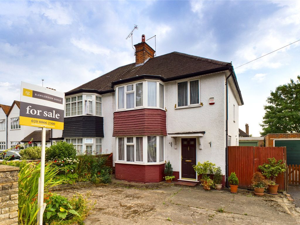 3 bed semidetached house for sale in Pinner Road, Northwood HA6 Zoopla