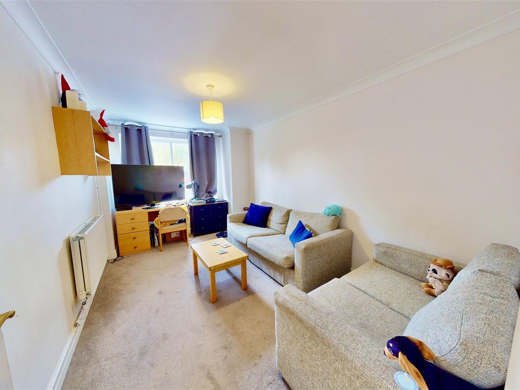 4 bed property to rent in Cranston Court, Rose Hill, Oxford, Oxford OX4