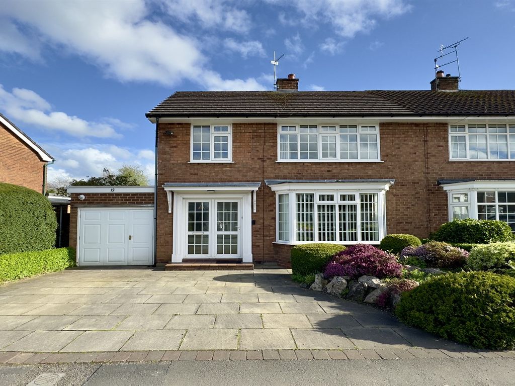 3 bed semidetached house for sale in Queensway, Poynton, Stockport