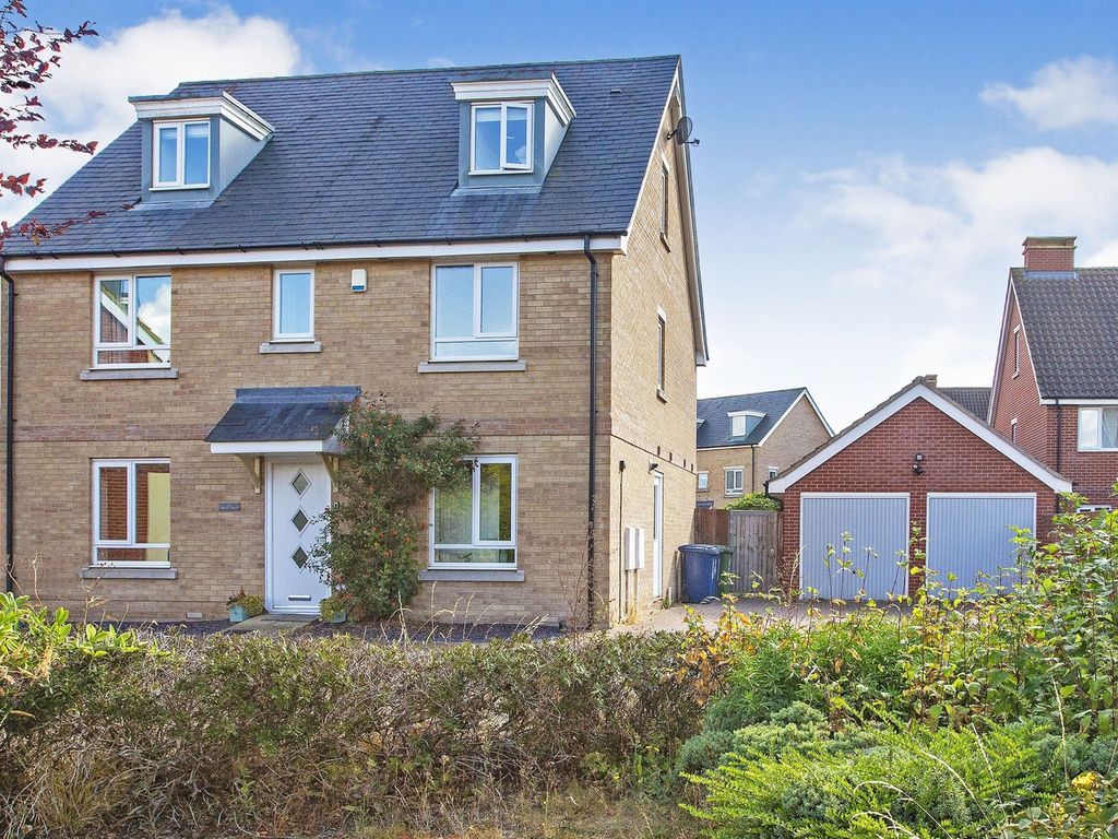 5 bed detached house for sale in Whitley Road, Upper Cambourne