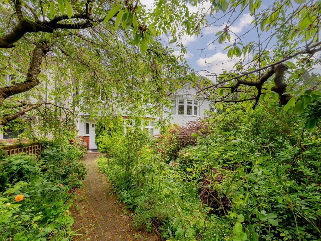 3 bed semidetached house for sale in Priory Gardens, London N6 Zoopla
