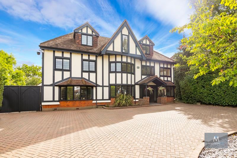 6 bed detached house for sale in Hainault Road, Chigwell IG7 Zoopla