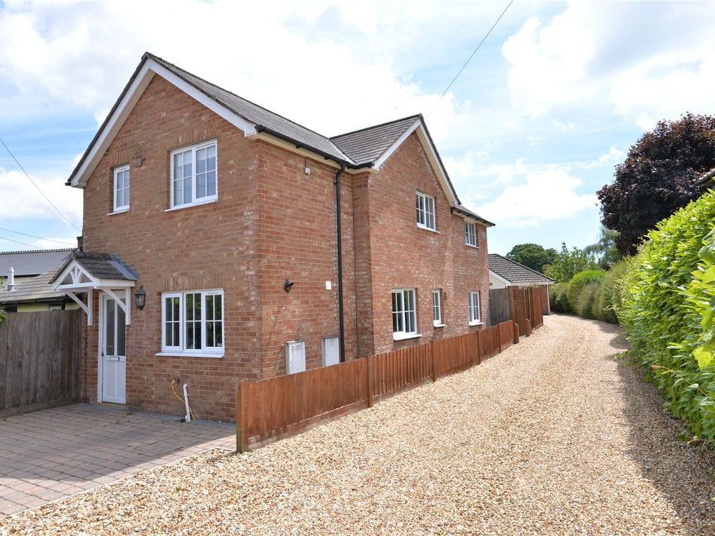 3 bed semidetached house for sale in Yew Lane, New Milton, Hampshire BH25, £415,000 Zoopla