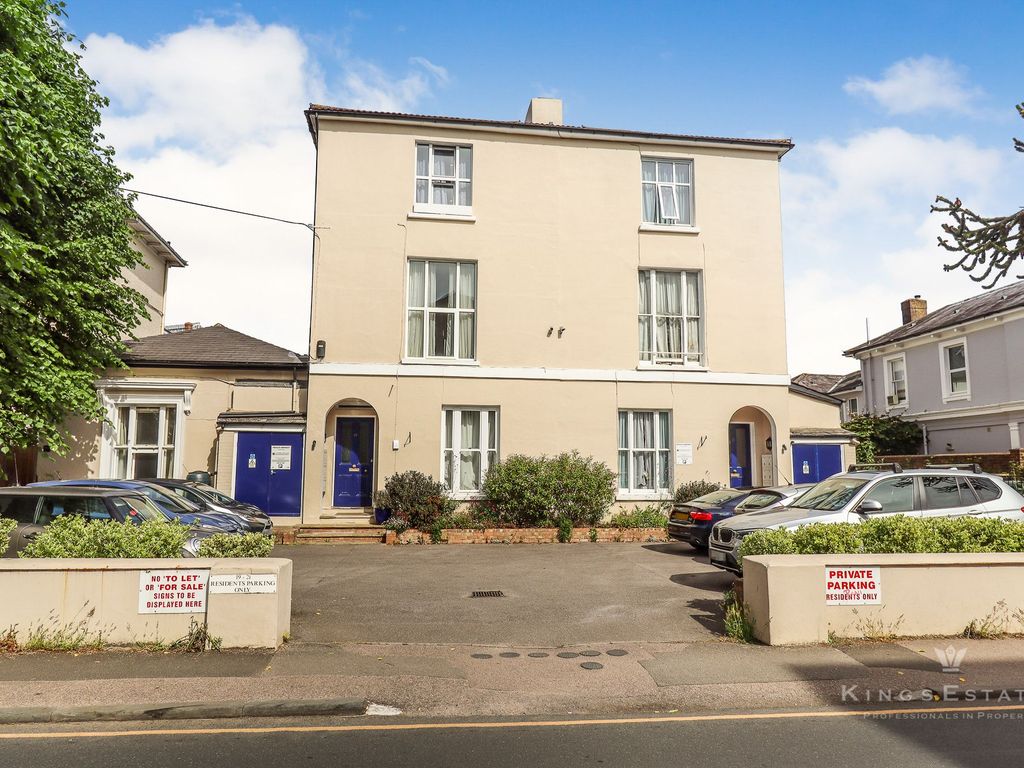 1 bed flat to rent in Upper Grosvenor Road, Tunbridge Wells TN1, £925