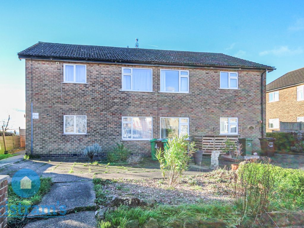 2 bed flat for sale in Compton Road, Sherwood, Nottingham NG5, £115,000