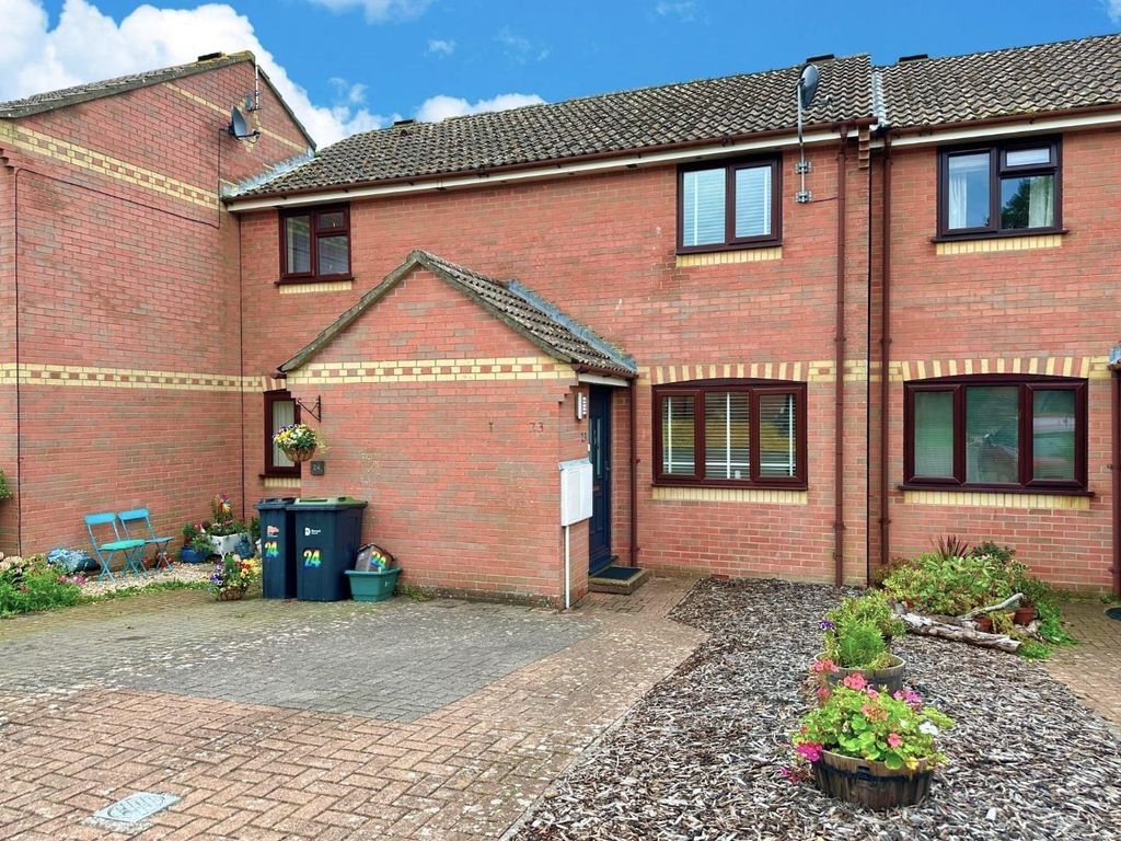 2 bed terraced house for sale in Hawthorn Close, Dorchester DT1, £