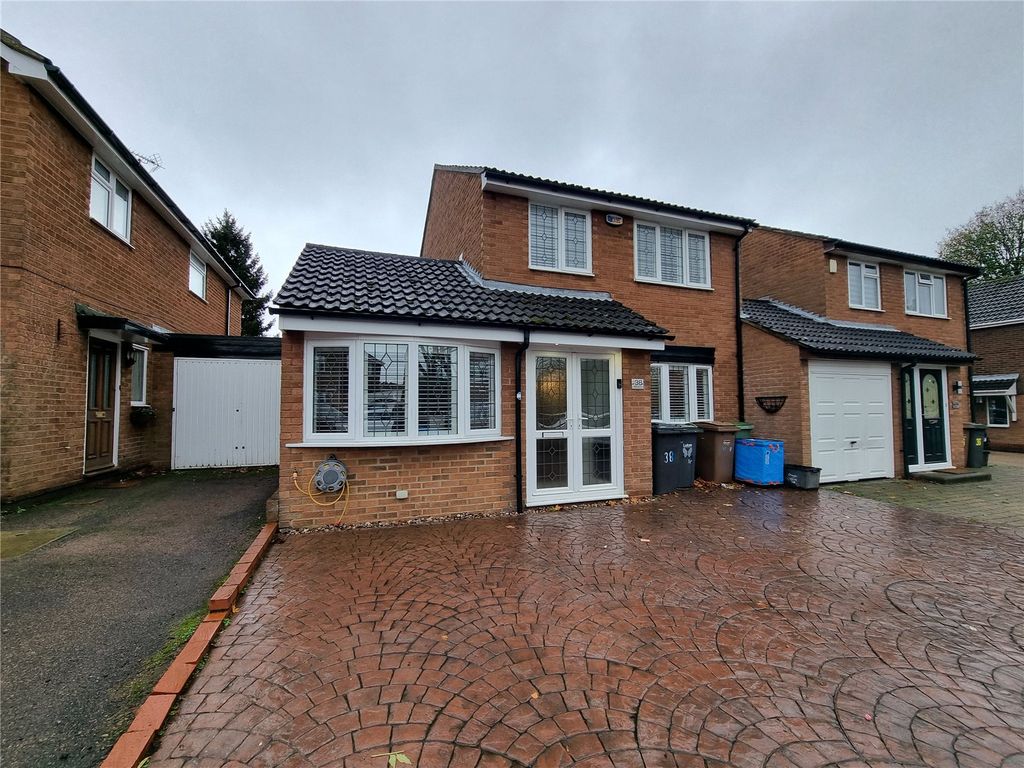 Blakeney Drive, Luton, Bedfordshire LU2  