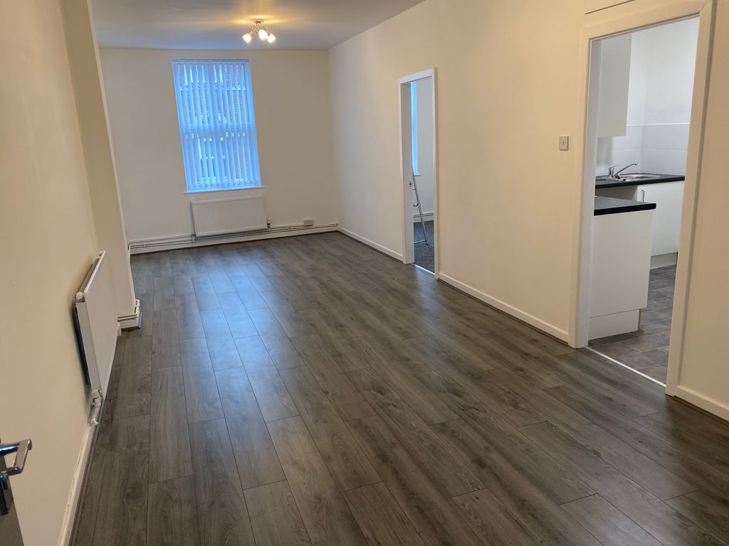 2 bed shared to rent in Oxton Road, Birkenhead CH41 Zoopla