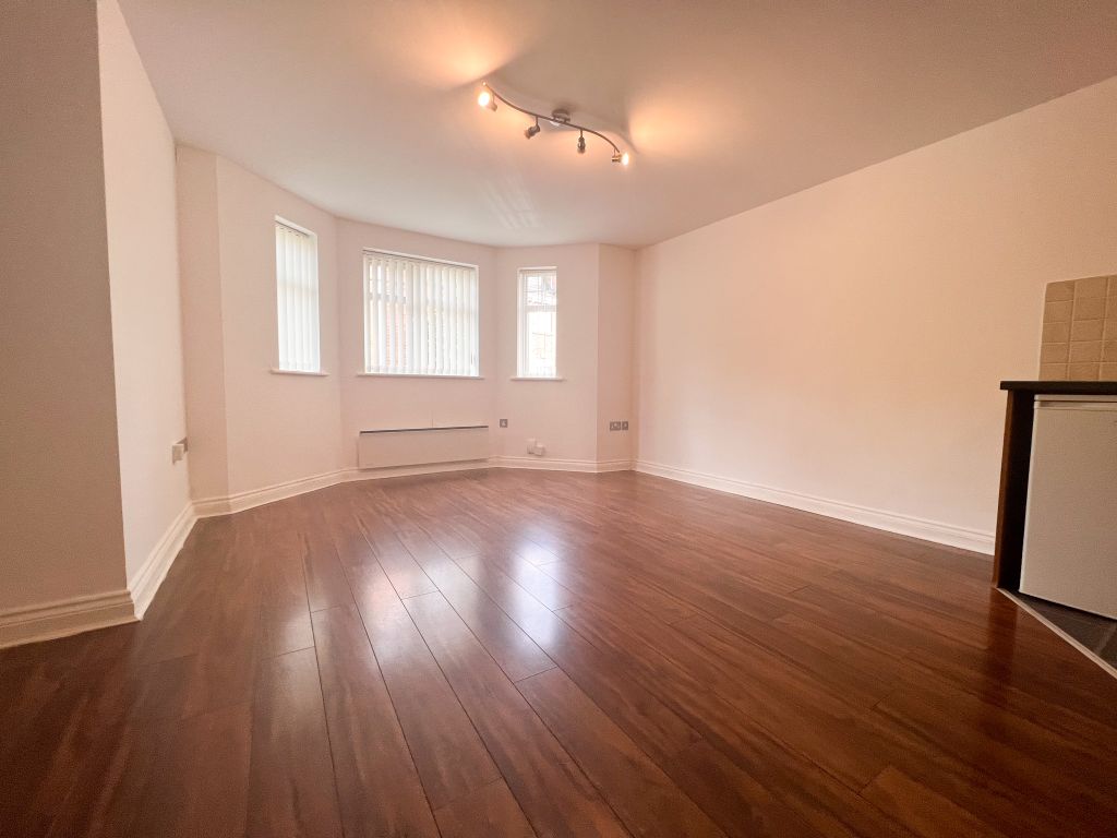 2 bed flat for sale in Monton Road, Eccles, Manchester M30 Zoopla