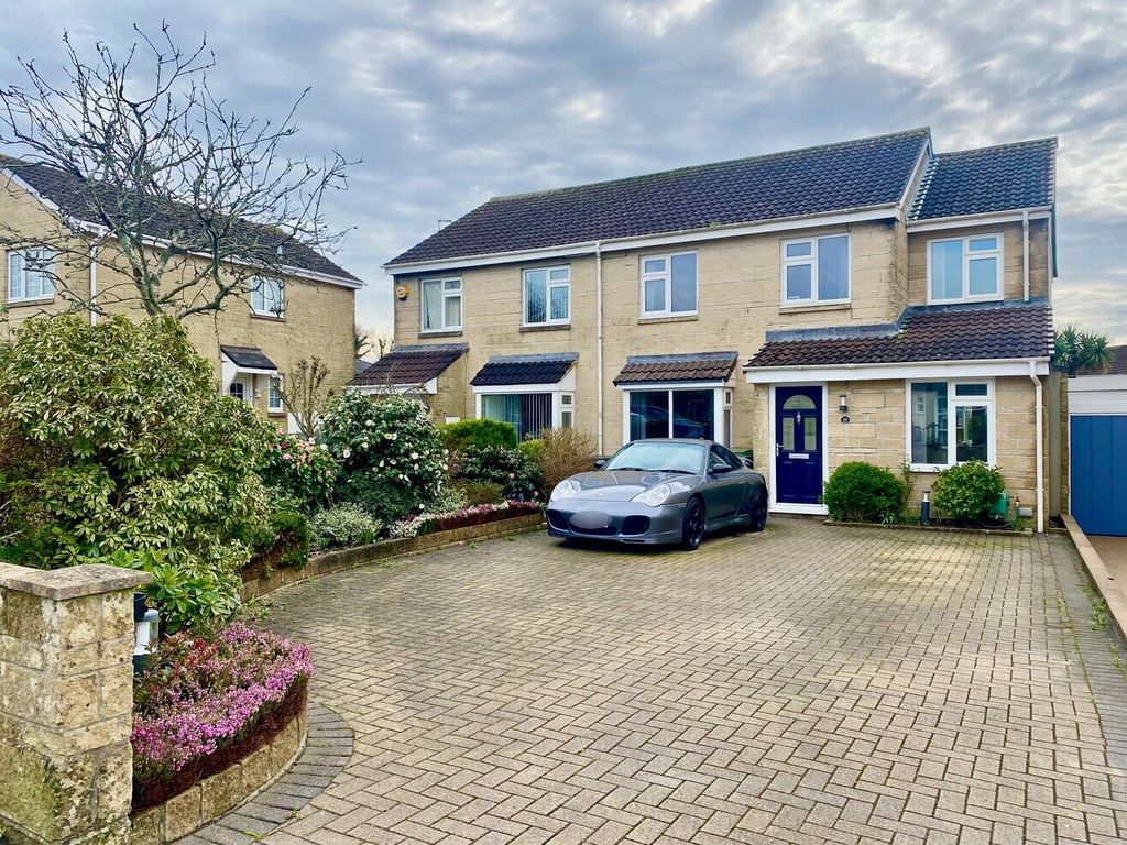 4 bed semidetached house for sale in Eastcote Close, Plymouth PL6, £