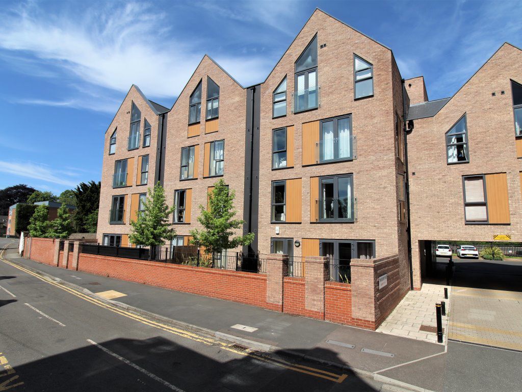 2 bed flat to rent in Tewkesbury Place, Beeston, Nottingham NG9 Zoopla