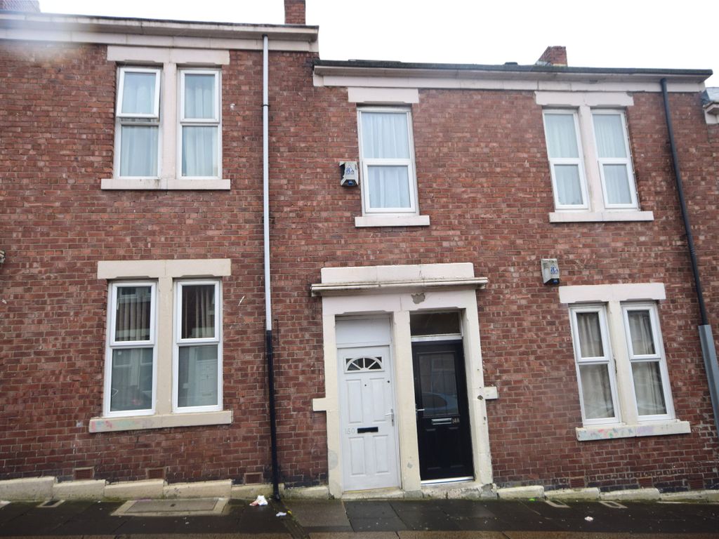 3 bed flat for sale in Canning Street, Benwell, Newcastle Upon Tyne NE4