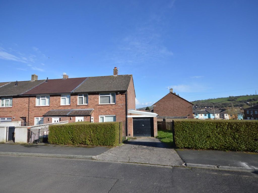 3 bed end terrace house for sale in Coldpark Gardens, Lower Dundry