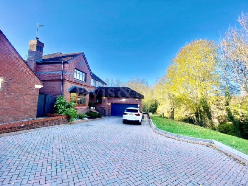 4 bed detached house for sale in The Manor, Llantarnam, Cwmbran. NP44