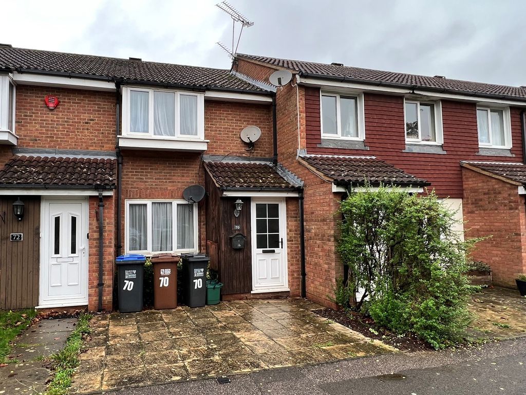 2 bed terraced house for sale in Wellington Drive, Welwyn Garden City
