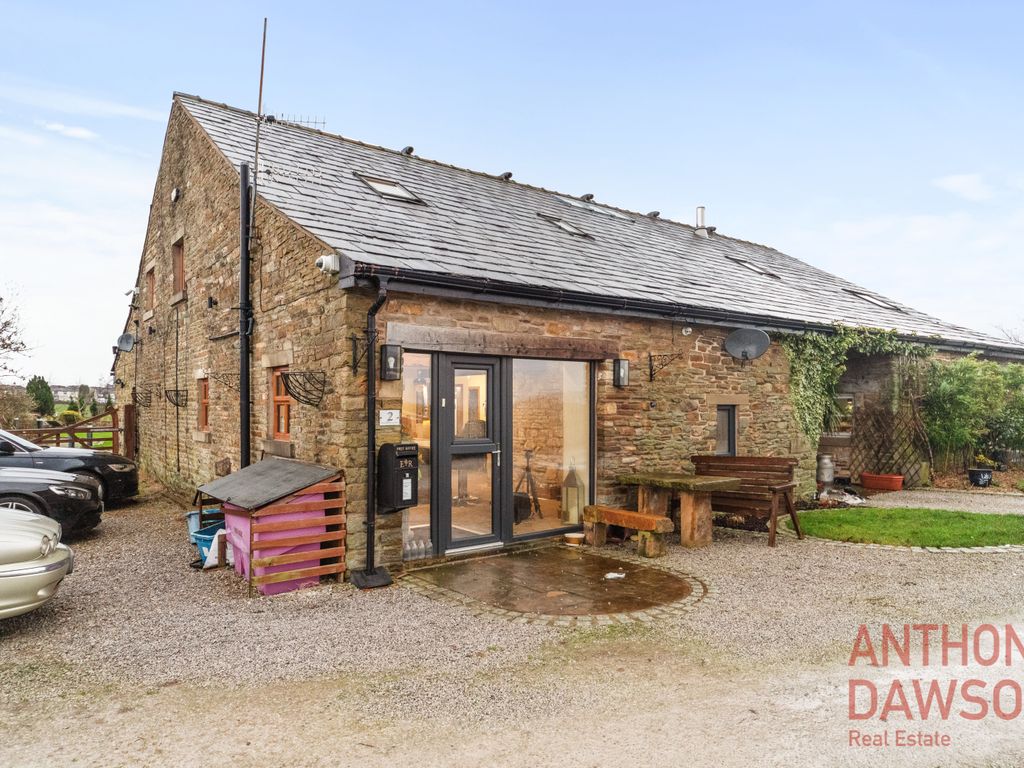 4 bed semidetached house for sale in Horse Hill Farm Barn, Accrington