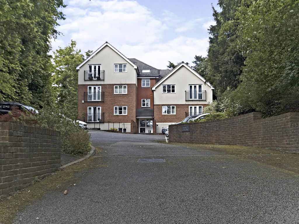 1 bed flat for sale in Westhall Road, Warlingham CR6 Zoopla