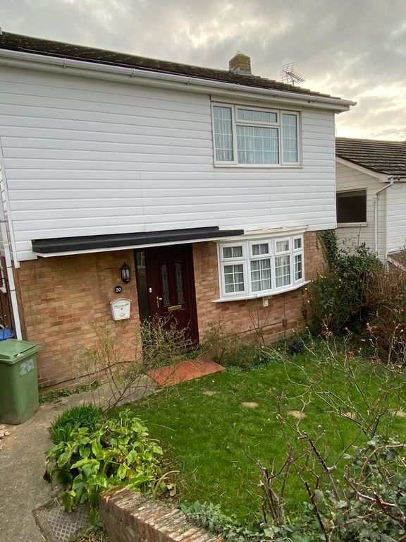 3 bed detached house to rent in Fairleas, Sittingbourne ME10 Zoopla