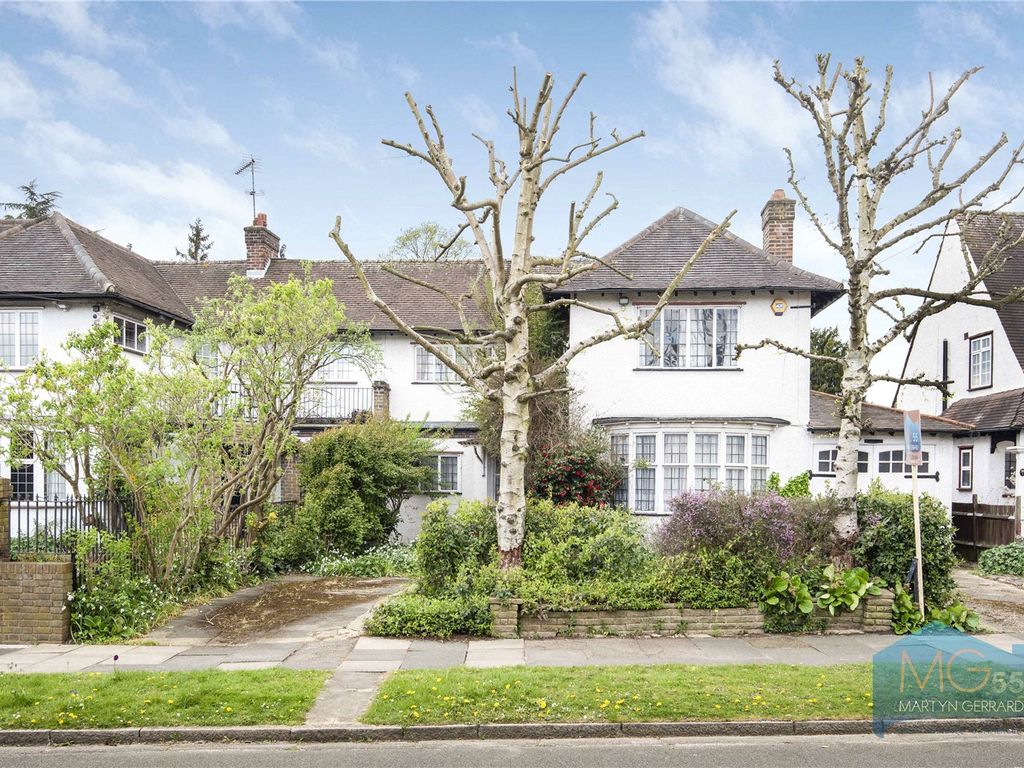 3 bed semidetached house for sale in Church Way, Whetstone, London N20