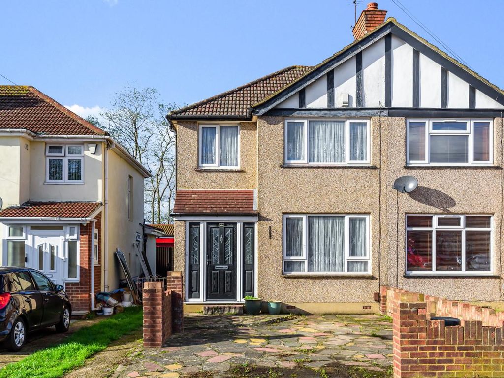 3 bed semidetached house for sale in Leven Way, Hayes UB3 Zoopla
