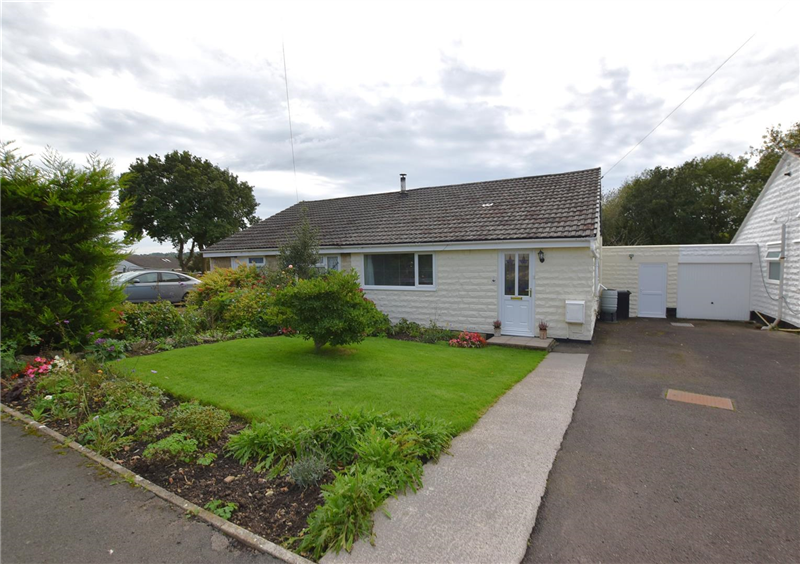 2 bed semidetached bungalow for sale in Mendip Vale, Coleford