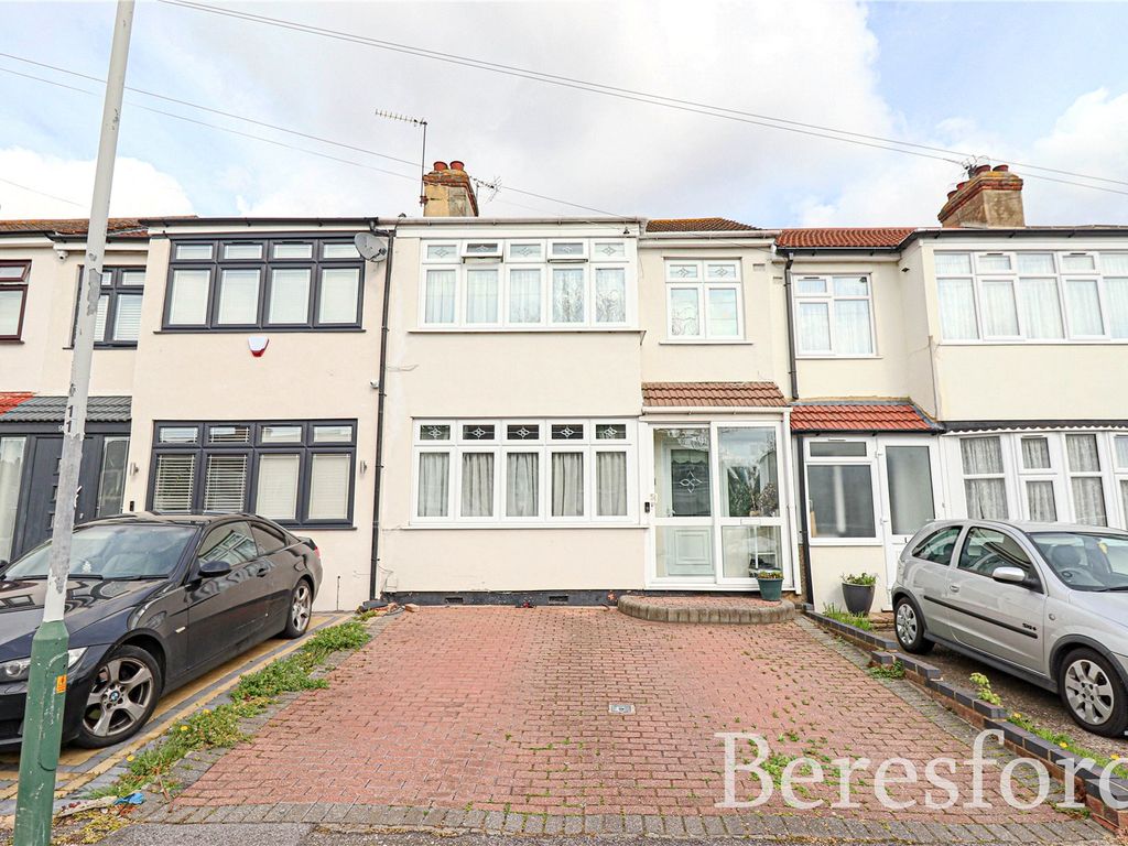 3 bed terraced house for sale in Laburnum Avenue, Hornchurch RM12 Zoopla