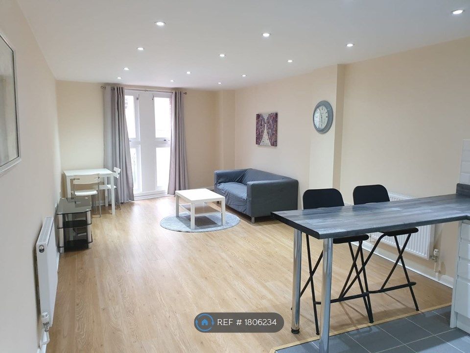 1 bed flat to rent in St Peters Churchyard, Derby DE1, £800 pcm Zoopla