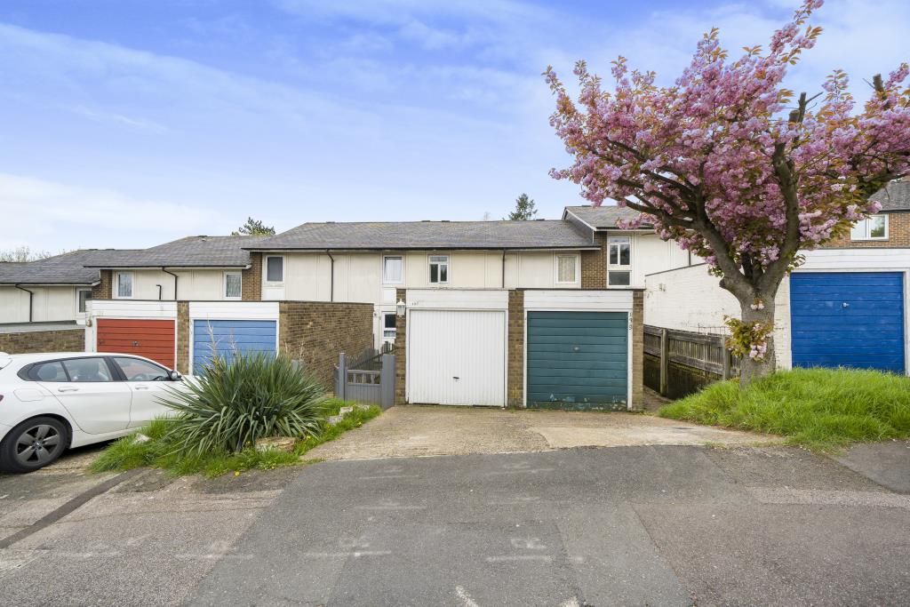 2 bed terraced house for sale in Northwood, Middlesex HA6 Zoopla