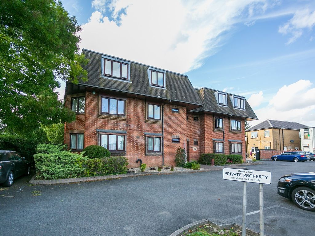1 bed flat for sale in Dean Court, North Orbital Road, Watford