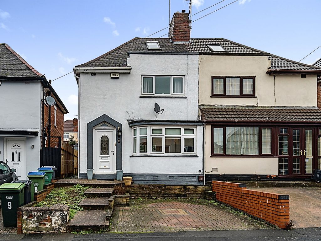 3 bed semidetached house for sale in Warwick Road, Oldbury B68 Zoopla