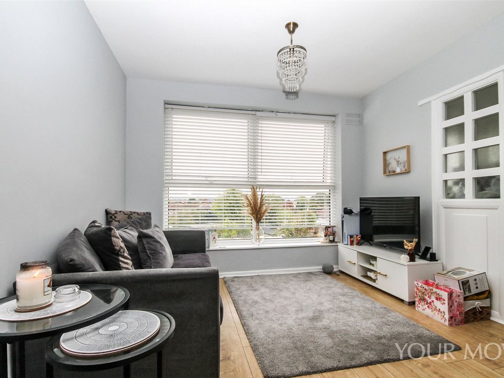 1 bed flat for sale in London Road, Romford RM7, £190,000 Zoopla