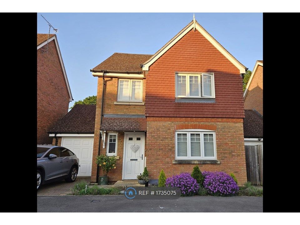 4 bed detached house to rent in Wokingham, Wokingham RG40 Zoopla