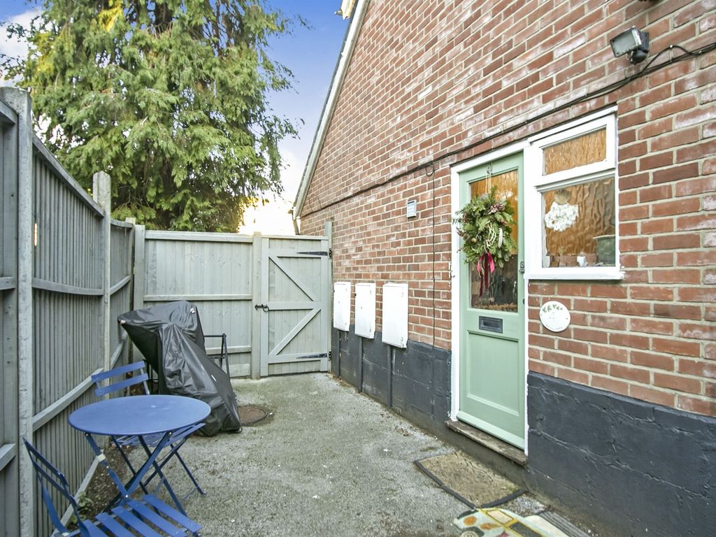 1 bed flat for sale in Lansdowne Road, Bournemouth BH1 Zoopla