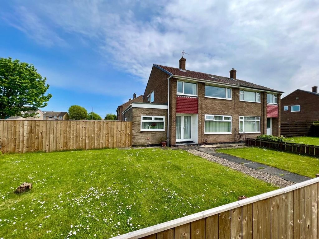 3 bed semidetached house for sale in Marsh House Avenue, Billingham