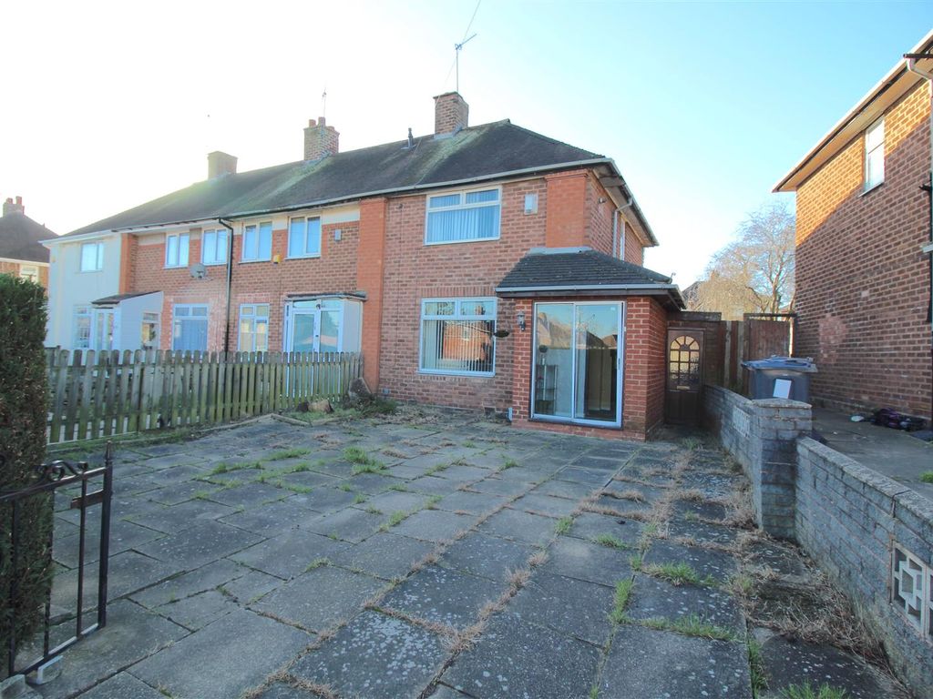 2 bed end terrace house for sale in North Roundhay, Stechford