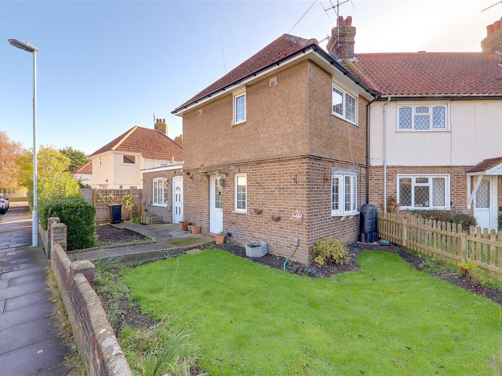 4 bed semidetached house for sale in Angola Road, Broadwater, Worthing