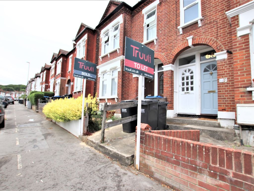 3 bed to rent in Grange Park Road, Thornton Heath CR7 Zoopla