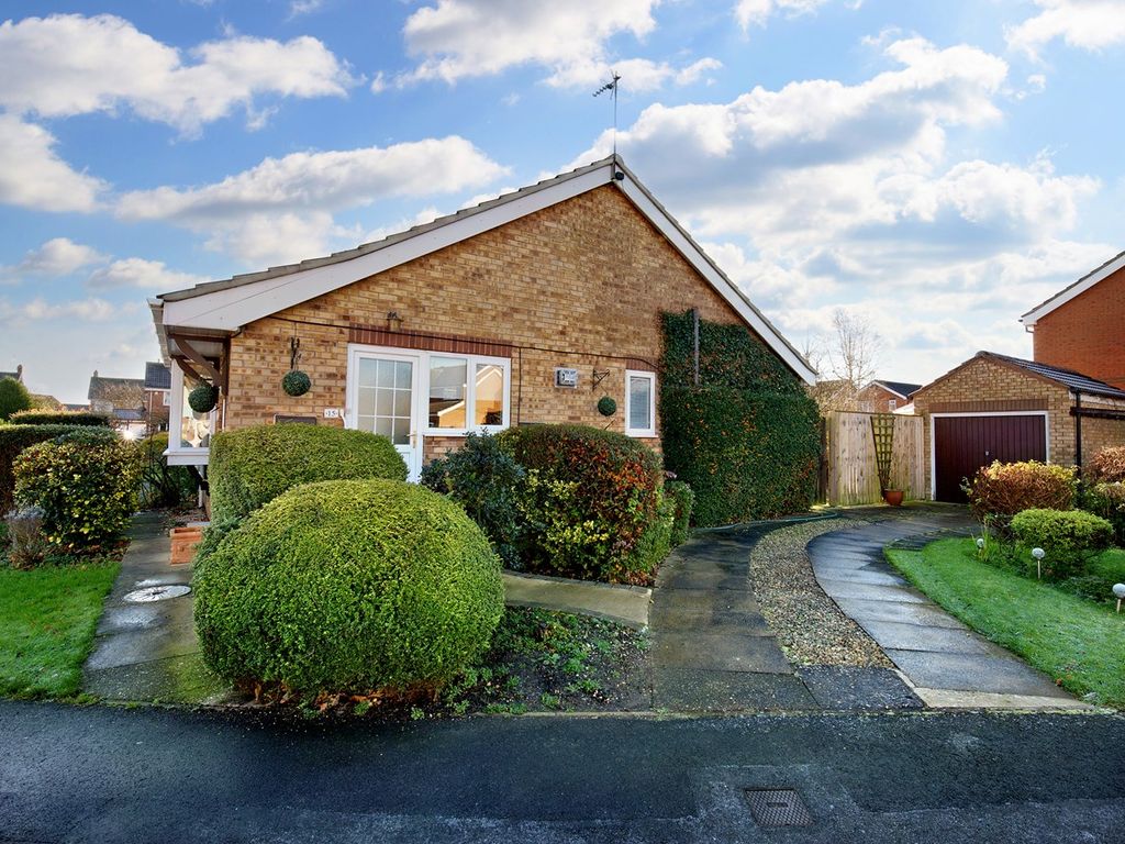 2 bed semidetached bungalow for sale in Rowan Avenue, Beverley HU17, £210,000 Zoopla