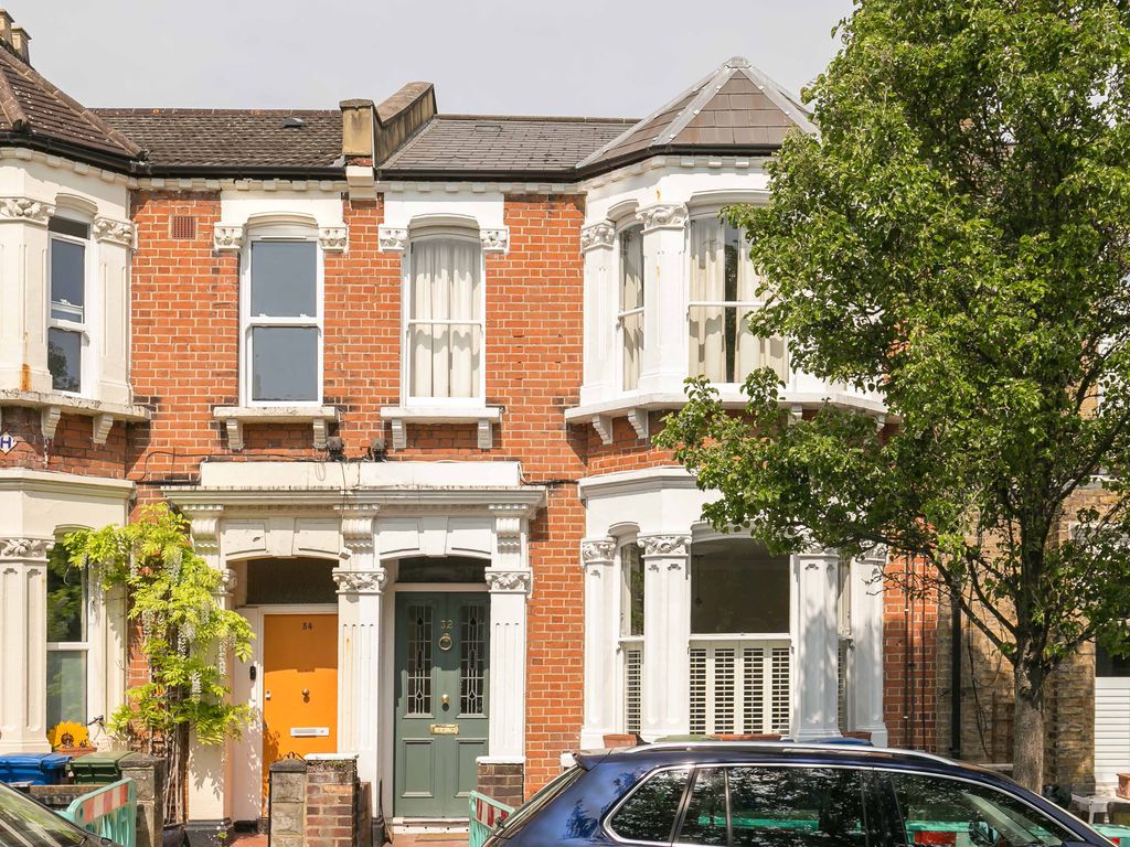 2 bed flat for sale in Harlescott Road, London SE15 Zoopla