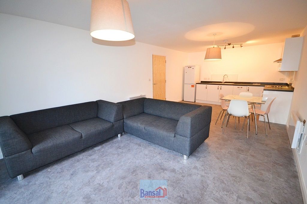 2 bed flat to rent in Beauchamp House, Greyfriars Road, Coventry CV1