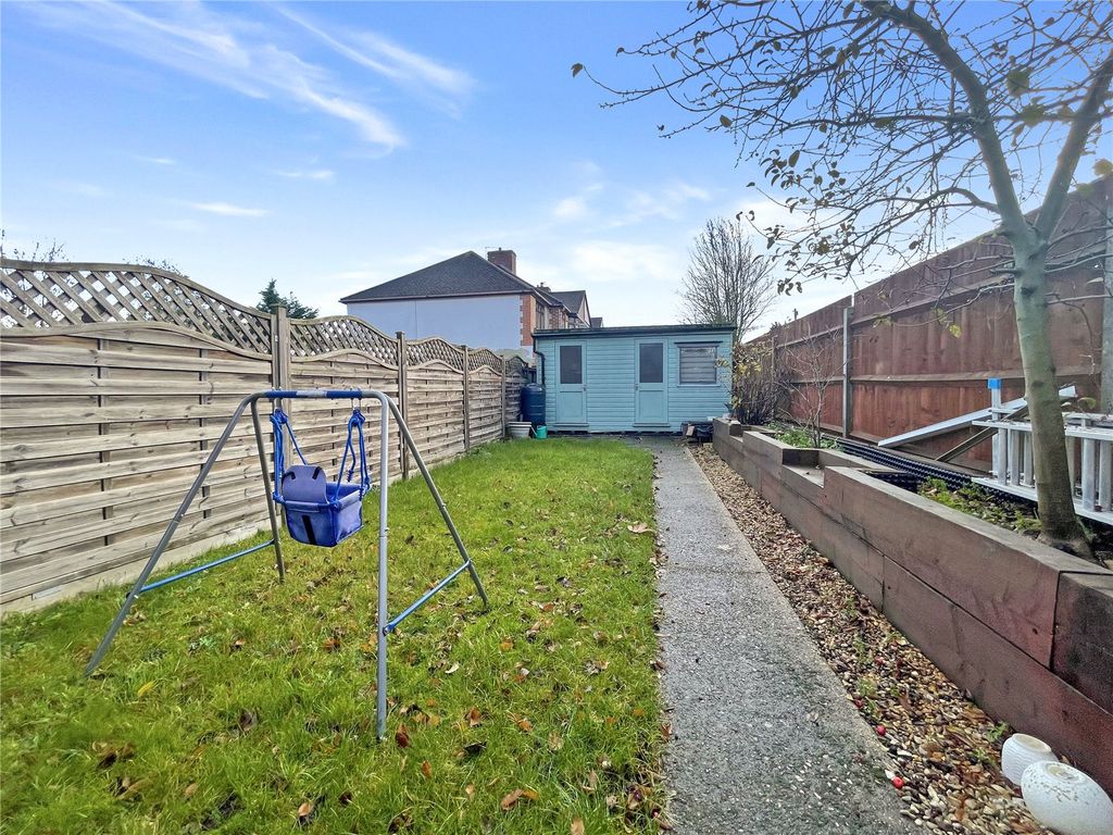 2 bed for sale in Welling Way, Welling, Kent DA16, £325,000