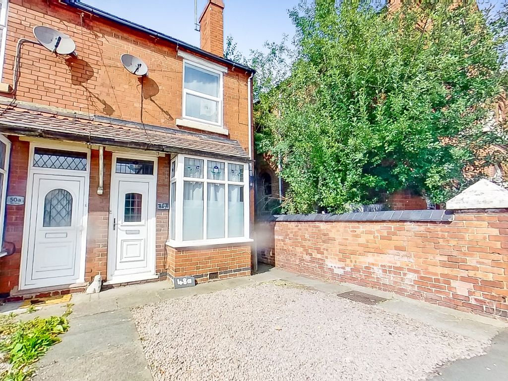 3 bed semidetached house to rent in Main Street, Newhall, Swadlincote