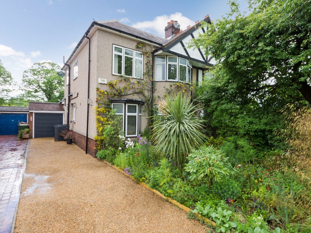 5 bed semidetached house for sale in Hurst Road, Sidcup DA15 Zoopla