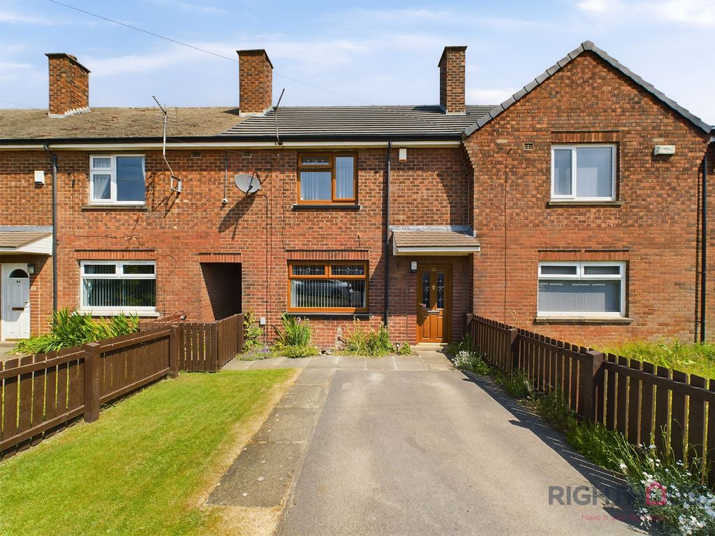 2 bed terraced house for sale in Reevy Road West, Bradford BD6, £