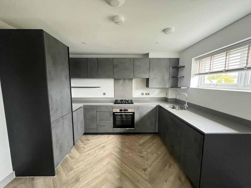 1 bed flat to rent in Goods Station Road, Tunbridge Wells TN1, £1,195